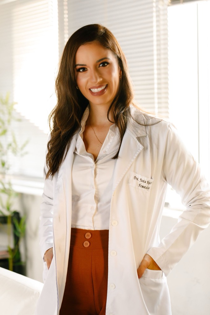 Dra. Júnia Nascimento, médica hematologista em Belo Horizonte